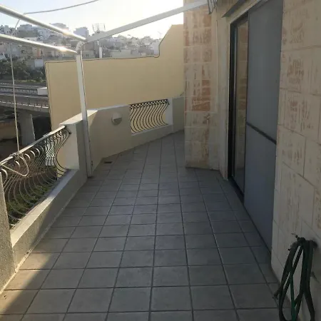 Let Me Host -terrazza Court- 아파트
