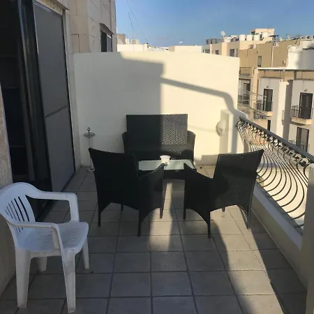 Let Me Host -terrazza Court- *
